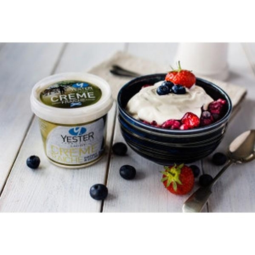 Picture of YESTER FARM CREME FRAICHE 6X300G